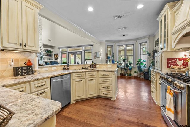 235 FM 3313, Crockett, TX 75835