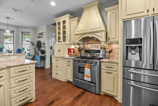 235 FM 3313, Crockett, TX 75835