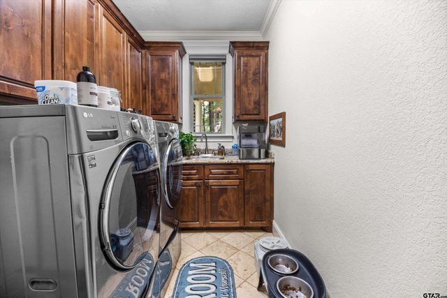 235 FM 3313, Crockett, TX 75835