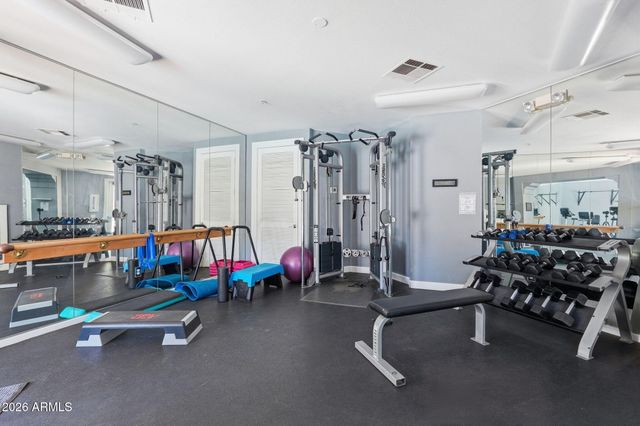 15095 N THOMPSON PEAK Parkway 2067, Scottsdale, AZ 85260