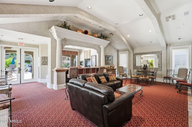 15095 N THOMPSON PEAK Parkway 2067, Scottsdale, AZ 85260