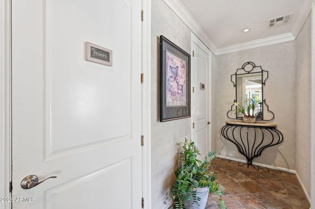 15095 N THOMPSON PEAK Parkway 2067, Scottsdale, AZ 85260