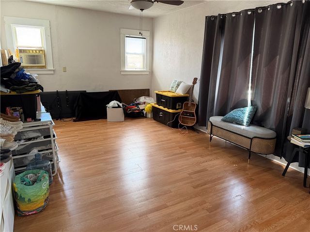 3356 Santa Fe, Long Beach, CA 90810