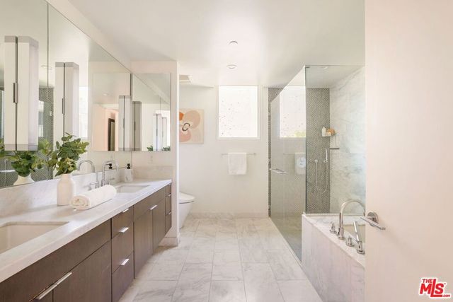 1705 Ocean Avenue 307, Santa Monica, CA 90401