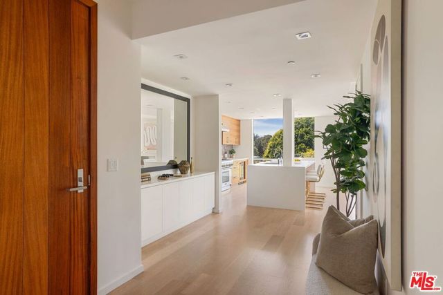 1705 Ocean Avenue 307, Santa Monica, CA 90401