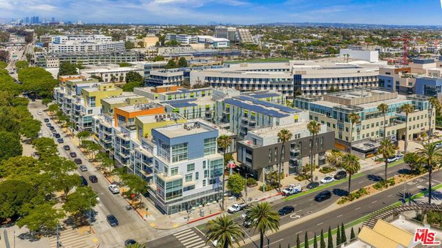 1705 Ocean Avenue 307, Santa Monica, CA 90401