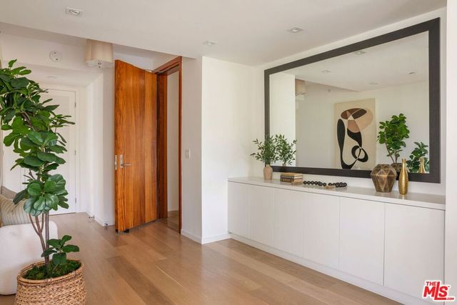 1705 Ocean Avenue 307, Santa Monica, CA 90401