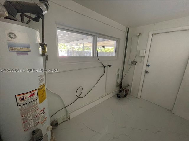 3731 SW 32nd Ave, West Park, FL 33023