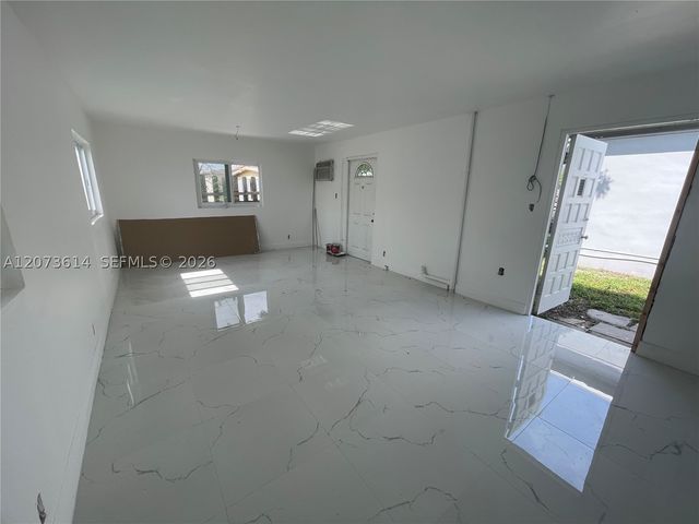 3731 SW 32nd Ave, West Park, FL 33023