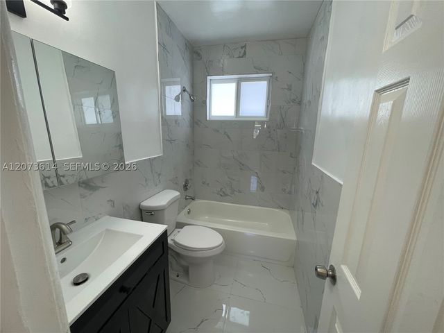 3731 SW 32nd Ave, West Park, FL 33023
