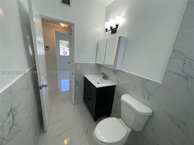 3731 SW 32nd Ave, West Park, FL 33023