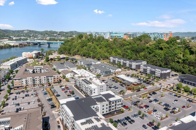 782 Riverfront Parkway 111, Chattanooga, TN 37402