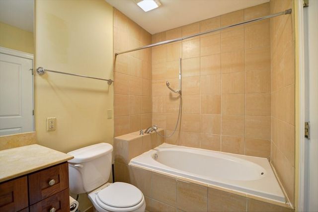 57 Forsyth NW Street 4H, Atlanta, GA 30303