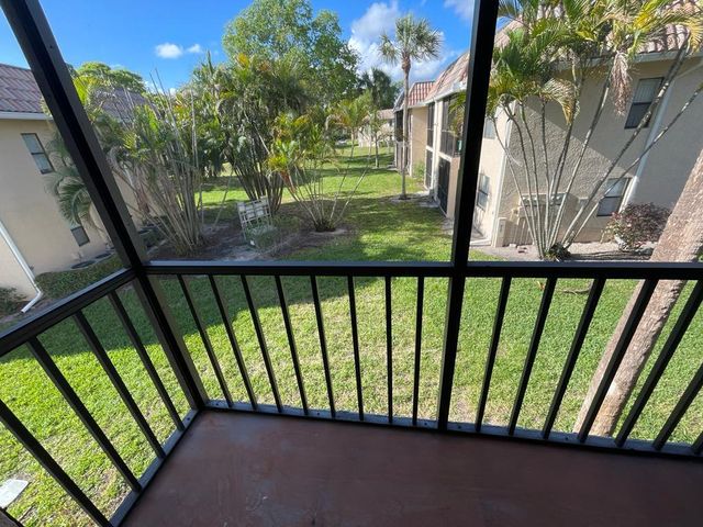 6844 PALMETTO Circle S 201, Boca Raton, FL 33433