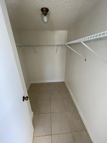 6844 PALMETTO Circle S 201, Boca Raton, FL 33433