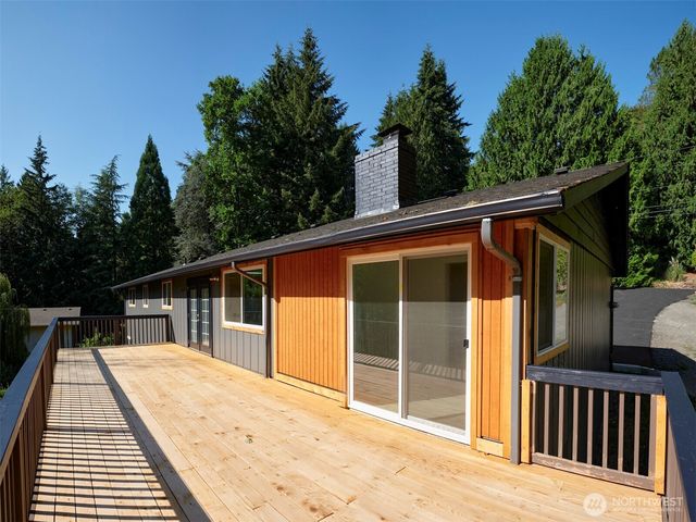 209 Sunset Drive, Longview, WA 98632