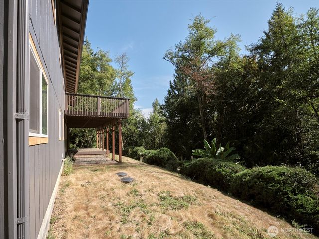 209 Sunset Drive, Longview, WA 98632