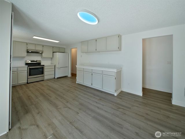 209 Sunset Drive, Longview, WA 98632