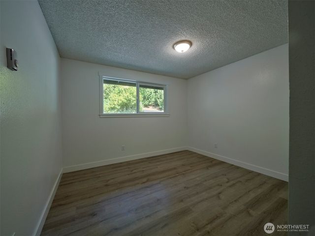 209 Sunset Drive, Longview, WA 98632