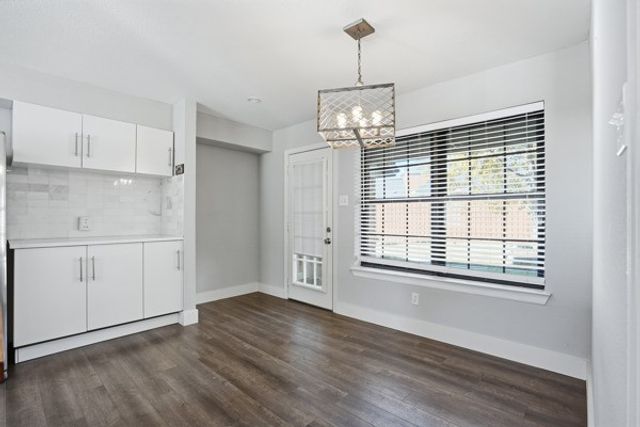 2015 Wimbledon Drive, Arlington, TX 76017