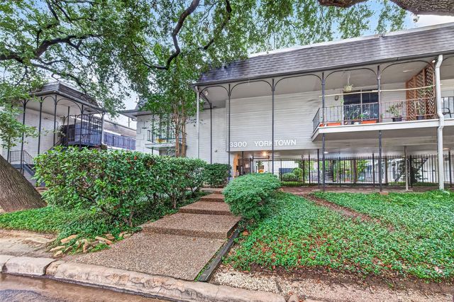 3300 Yorktown Street 28, Houston, TX 77056
