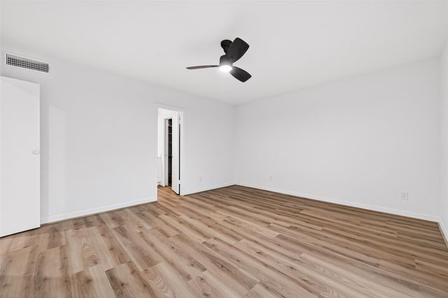 3300 Yorktown Street 28, Houston, TX 77056