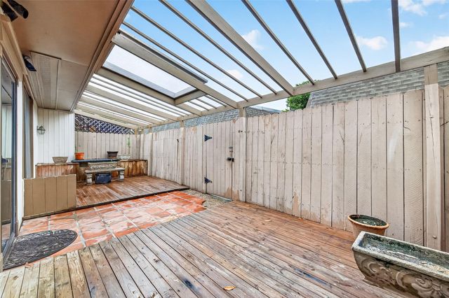 3300 Yorktown Street 28, Houston, TX 77056