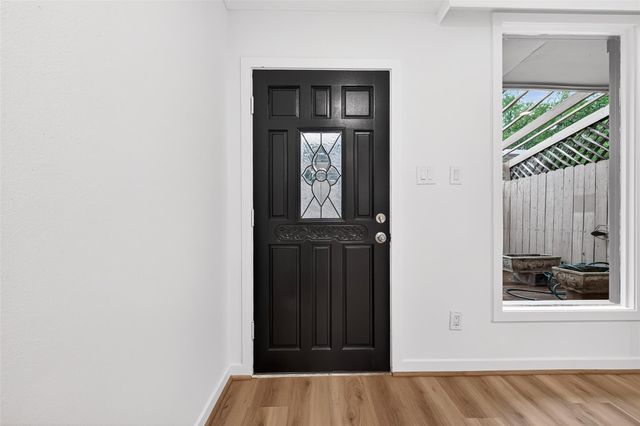 3300 Yorktown Street 28, Houston, TX 77056