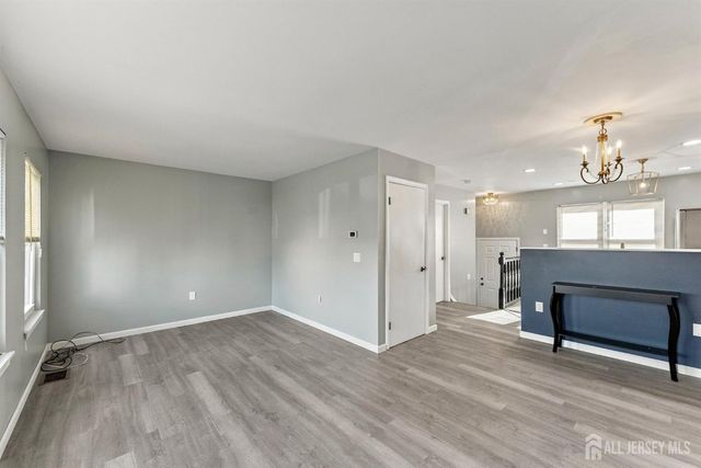 129 Fulton Court, New Brunswick, NJ 08901