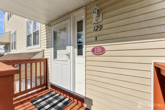 129 Fulton Court, New Brunswick, NJ 08901