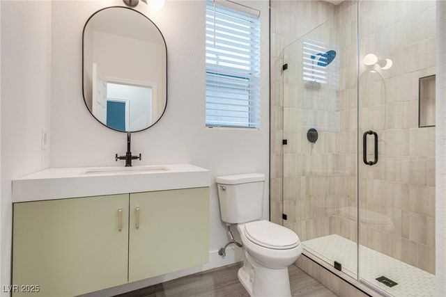 11086 Evvie Lane, Las Vegas, NV 89135