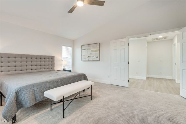 11086 Evvie Lane, Las Vegas, NV 89135