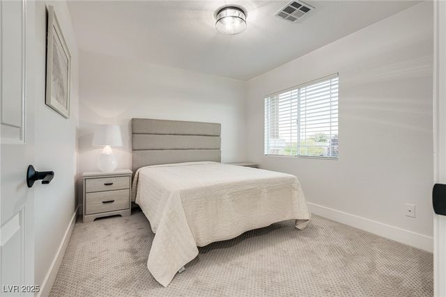 11086 Evvie Lane, Las Vegas, NV 89135