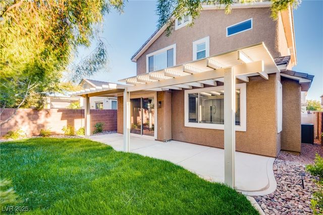 11086 Evvie Lane, Las Vegas, NV 89135