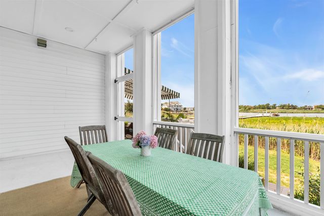 43 COLUMBUS DR, Monmouth Beach Boro, NJ 07750