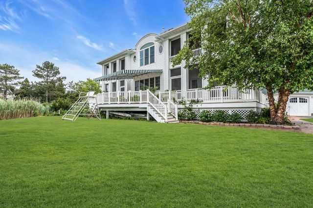 43 COLUMBUS DR, Monmouth Beach Boro, NJ 07750
