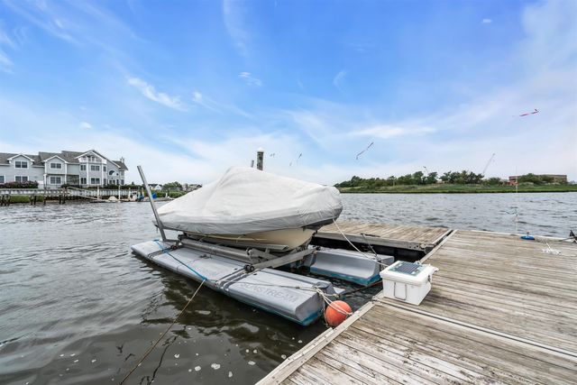 43 COLUMBUS DR, Monmouth Beach Boro, NJ 07750