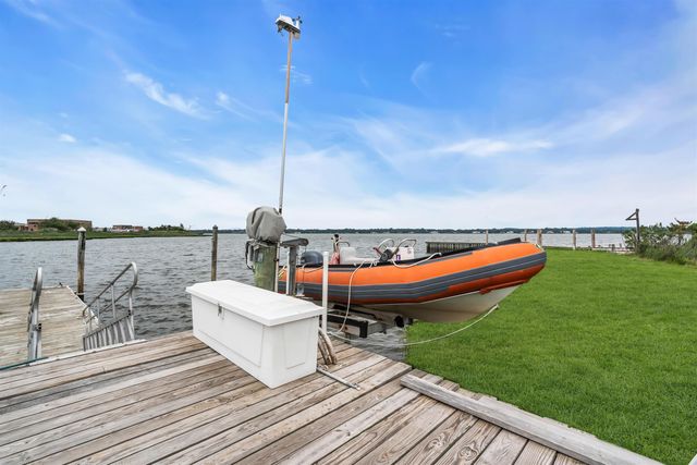 43 COLUMBUS DR, Monmouth Beach Boro, NJ 07750