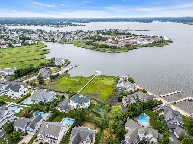 43 COLUMBUS DR, Monmouth Beach Boro, NJ 07750