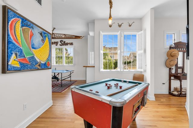 43 COLUMBUS DR, Monmouth Beach Boro, NJ 07750