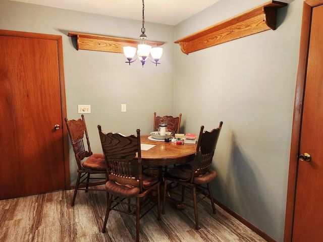 688 W DIVISION STREET, Fond Du Lac, WI 54935