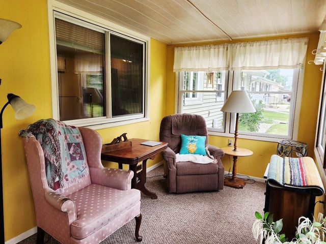 688 W DIVISION STREET, Fond Du Lac, WI 54935