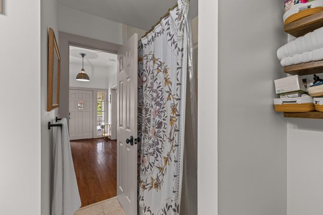 24 Hanover Street, Charleston, SC 29403