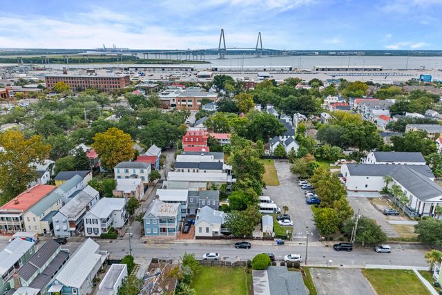 24 Hanover Street, Charleston, SC 29403