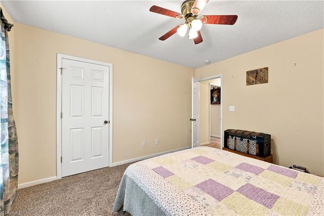 482 Moser Road, King, NC 27021