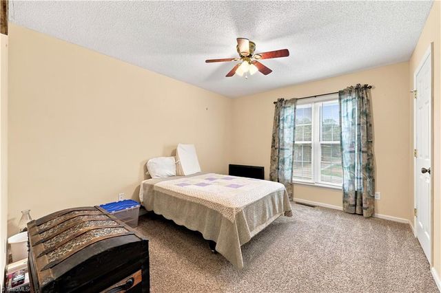 482 Moser Road, King, NC 27021
