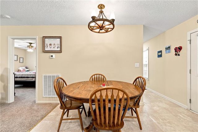 482 Moser Road, King, NC 27021