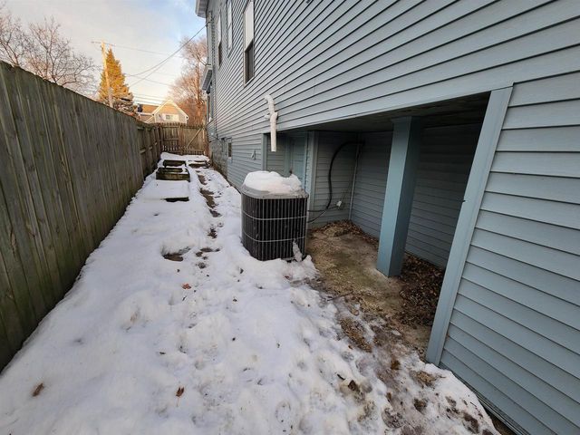 410 Parker Drive, Janesville, WI 53545