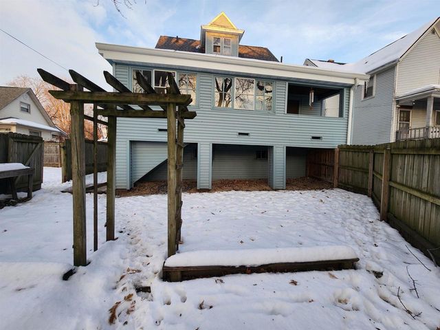 410 Parker Drive, Janesville, WI 53545