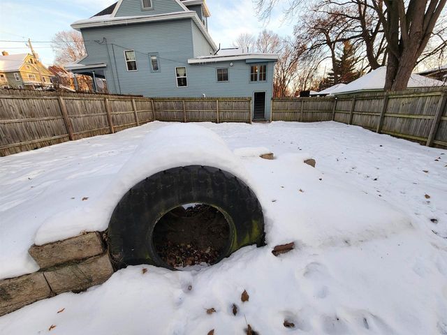 410 Parker Drive, Janesville, WI 53545